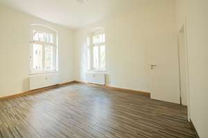 Besondere Wohnung mit vielseitigen Nutzungsmöglichkeiten in Denkmalvilla in Dresden-Bühlau – Bautzner Landstraße 102, 1324 Bühlau/Weißer Hirsch, Dresden – Vorschaubild 7