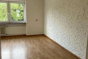 Zentrale 3-Zimmer-Wohnung mit Küche, Bad und Balkon – Frankfurter Str. 75A, 34121 Süd, Kassel – Vorschaubild 3