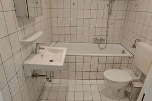 ERSTBEZUG NACH RENOVIERUNG! 1 Zimmer Wohnung, Küche, Bad, Terrasse in grüner Parklage – Die vollständige Adresse der Immobilie erhältst du vom Anbieter., 65207 Medenbach, Wiesbaden – Vorschaubild 4