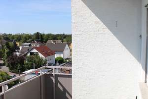 Attraktive 2 ZKB im 5.OG in Laudenbach – Die vollständige Adresse der Immobilie erhältst du vom Anbieter., 69514 Laudenbach – Vorschaubild 3
