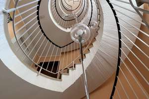 Großzügige Lichtdurchflutete 3 Zimmer Wohnung mit Balkon und Komfortausstattung