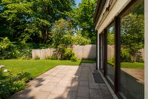 Ihr neues Zuhause im Grünen – Großzügiges Reihenendhaus mit sonnigem Garten – Die vollständige Adresse der Immobilie erhältst du vom Anbieter., 82166 Gräfelfing – Vorschaubild 3