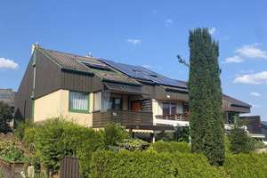Charmantes Reiheneckhaus mit Garten, Balkon & Dachterrasse in sonniger Lage – Die vollständige Adresse der Immobilie erhältst du vom Anbieter., 71139 Ehningen – Vorschaubild 1