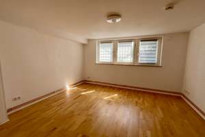 2-Zimmer-Wohnung mit Einbauküche in Siegen – Herderstr. 10, 57072 Siegen, Siegen – Vorschaubild 3