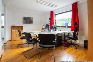 Großzügiges Einfamilienhaus mit Einliegerwohnung und Garagen in Adenau – Ahrweiler (Kreis) – Vorschaubild 22