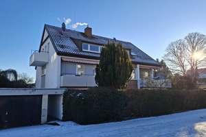 ~ MIT GARAGE  & BALKON~ ÜBER DEN DÄCHERN VON STUTTGART ROHR ~