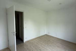 Helle Terrassenwohnung in oberster Etage mit TG-Stellplatz in Regensburg-Königswiesen – Dr.-Gessler-Str. 23e, 93051 Großprüfening-Dechbetten-Königswiesen, Regensburg – Vorschaubild 10