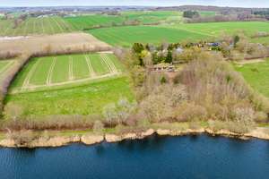 Charmantes Ferienhaus mit Kamin und großem Garten unmittelbar am Nehmser See! – Dorfkoppel 9, 23813 Nehms – Vorschaubild 20