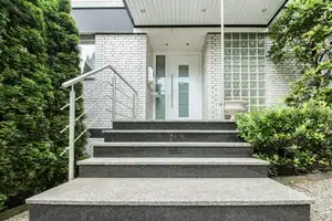 Traumhafter Bungalow mit separater Einliegerwohnung und Garage – Ihr neues Zuhause wartet! – Mettmann (Kreis) – Vorschaubild 2