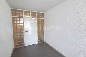 Traumhafte 2ZKB Maisonette - Wohnung mit Balkon in ruhiger Lage von Saarbrücken - Malstatt – Die vollständige Adresse der Immobilie erhältst du vom Anbieter., 66113 Malstatt, Saarbrücken – Vorschaubild 6