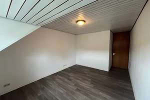 3-Zimmer-Dachgeschosswohnung in Karlsruhe – Die vollständige Adresse der Immobilie erhältst du vom Anbieter., 76185 Mühlburg, Karlsruhe – Vorschaubild 15