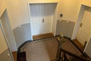 - Attraktiv & Stilvoll -2 Zimmer ETW mit EBK in einem villenartigen MFH – 4159 Möckern, Leipzig – Vorschaubild 2