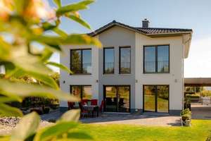 Neubau Stadtvilla und ein 2 Familienhaus auf XXL-Grundstück "Ober-Roden" – Die vollständige Adresse der Immobilie erhältst du vom Anbieter., 63322 Rödermark – Vorschaubild 2