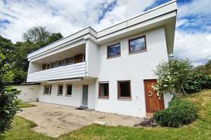 Charmanter Bungalow mit großem Garten in Orschel-Hagen
