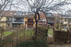 WOHNTRAUM IM DORNRÖSSCHENSCHLAF! Charmante Lage Nahe Moosacher Ortskern – Fodermayrstr. 3, 80993 Alt-Moosach, München – Vorschaubild 3