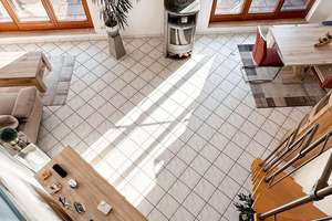 Wunderschöne Dachgeschosswohnung mit Kaminofen, zwei Balkonen und viel Privatsphäre in Reutlingen – Die vollständige Adresse der Immobilie erhältst du vom Anbieter., 72762 Reutlingen-Mitte, Reutlingen – Vorschaubild 26