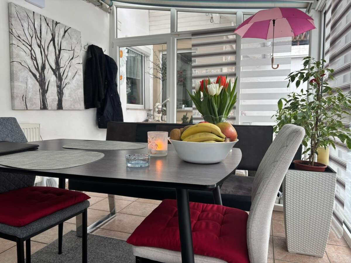 Immobilie in Winzer - Markt Winzer: Mod. Einfamilienhaus m. beheiztem Wintergarten u. kleinem Grundstück in ruhiger Lage! - Bild 10