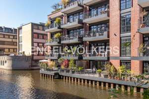 Traumhafte Sonnenterrasse direkt am Kanal. – Die vollständige Adresse der Immobilie erhältst du vom Anbieter., 22085 Uhlenhorst, Hamburg – Vorschaubild 2