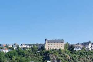 4-Familienhaus mit 6 Garagen - Nähe Limburg- Runkel Zentrum – Limburg-Weilburg (Kreis) – Vorschaubild 3