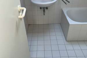 Charmante 3-Zimmer-DG-Wohnung im 4. OG  in Bad Cannstatt mit einmaliger Aussicht – Die vollständige Adresse der Immobilie erhältst du vom Anbieter., 70374 Espan, Stuttgart – Vorschaubild 4