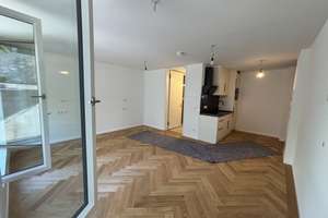 Urbanes Leben in Milbertshofen: Teilmöbliertes Apartment mit Terrasse – Griegstraße 22, 80807 Milbertshofen, München – Vorschaubild 6