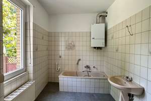 Dotzheim: 2-Zimmer-Wohnung mit Balkon - Dotzheim: 1-bedroom apartment with a balcony – Die vollständige Adresse der Immobilie erhältst du vom Anbieter., 65199 Dotzheim, Wiesbaden – Vorschaubild 10