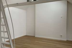 Little Tokyo: Dachgeschosswohnung mit Terrasse und Blick über Düsseldorf – Marienstraße 34, 40210 Stadtmitte, Düsseldorf – Vorschaubild 4