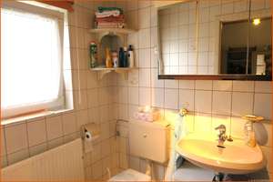 Surheide: Charmantes Einfamilienhaus mit viel Potenzial für Ihre Wohnträume – Isarstraße 75, 27574 Surheide, Bremerhaven – Vorschaubild 5
