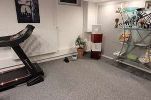 Mädels-WG-Zimmer in Reihenhaus mit Terrasse und schönem Garten zur Mitbenutzung – Heerstraße 63, 65205 Nordenstadt, Wiesbaden – Vorschaubild 17