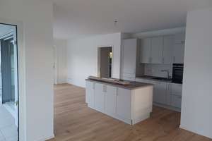 Lebendig wohnen in Laim: 3-Zimmer-Wohnung mit Balkon – 80689 Sankt Ulrich, München – Vorschaubild 4