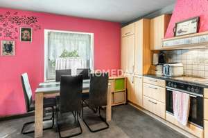 Sechs Zimmer, Garten und Garage – Ihr neues Zuhause mit Entwicklungsmöglichkeiten – 93055 Brandlberg-Keilberg, Regensburg – Vorschaubild 2