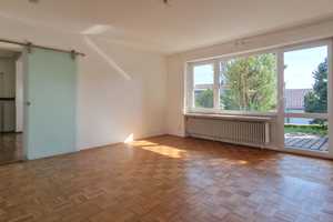 Ein Traum für die große Familie: freistehendes Einfamilienhaus * 6 Zimmer +Wohnküche * großer Garten – Regensburg (Kreis) – Vorschaubild 6