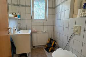 Familien-DHH | 4 Zimmer | 104 m² + ca. 25 m² wohnlich ausgebauter Spitzboden | Keller | Garage – Die vollständige Adresse der Immobilie erhältst du vom Anbieter., 47804 Benrad-Nord, Krefeld – Vorschaubild 7