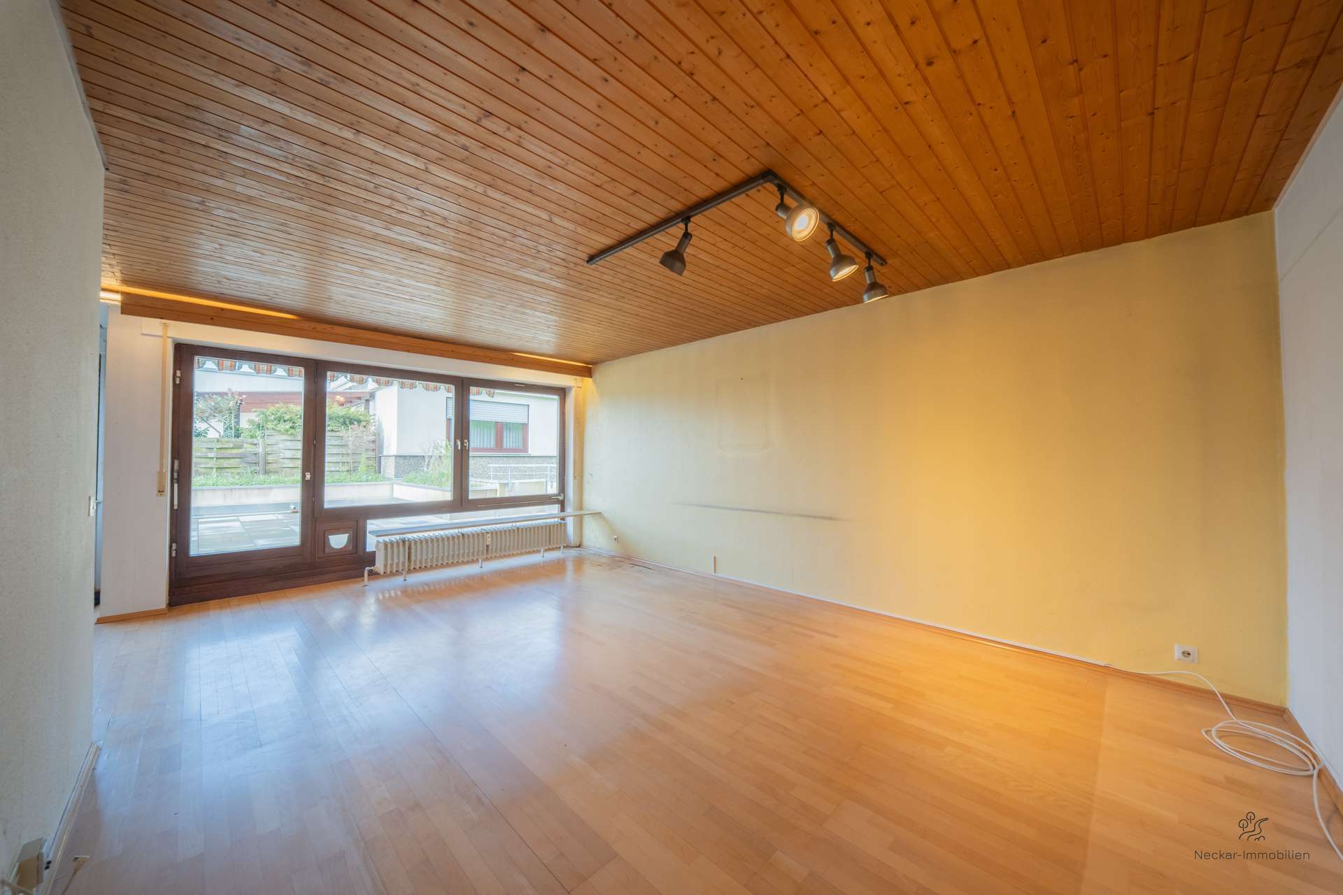 Großzügig wohnen mit Traum-Terrasse in naturnaher Lage von Kleinheppach, Rems Murr Kreis – Bild 2