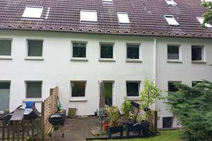 Erdgeschoss: 2-Zimmer, Terrasse am parkähnlichen Garten in Kiel