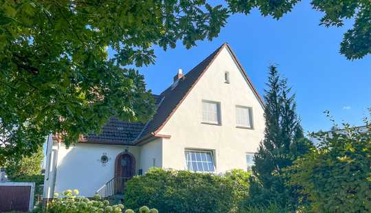 Bild von Individuelles Einfamilienhaus mit Charme in bester Lage von Hamburg-Niendorf