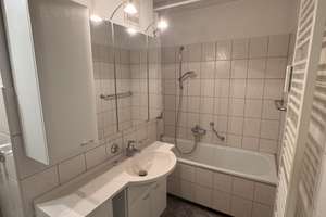 3,5-Zimmer-Wohnung mit Gartenterrasse und Freisitz in Regensburg – Isarstr. 77, 93057 Reinhausen, Regensburg – Vorschaubild 3