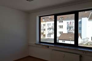 Helle 3-Zimmer-Wohnung in zentraler Innenstadtlage von Kassel – Die vollständige Adresse der Immobilie erhältst du vom Anbieter., 34117 Mitte, Kassel – Vorschaubild 11