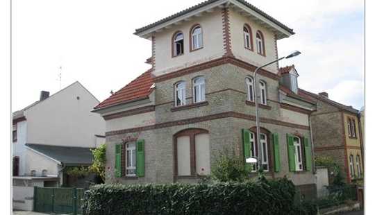 Bild von * TOLLES "TOSKANA" ZWEIFAMILIENWOHHAUS IN WIESBADEN, VERMIETET ABER MIT VERSCHIEDENEN MÖGLICHKEITEN*