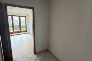 Großzügige Hochparterrewohnung mit Rundum-Terrasse – Schaffstallstraße 15, 72762 Reutlingen-Mitte, Reutlingen – Vorschaubild 10