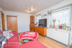 Gemütliches Zuhause mit Charakter, Garten und Doppelgarage! – Die vollständige Adresse der Immobilie erhältst du vom Anbieter., 89355 Gundremmingen – Vorschaubild 4