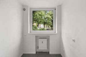 Bezugsfrei - Top sanierte 2-Zimmer Wohnung mit Balkon! – Husemannstraße 5, 47198 Hochheide, Duisburg – Vorschaubild 3