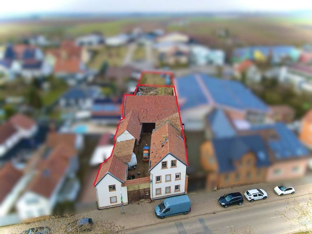 ** Immobilie mit Weitblick – Erschaffen Sie modernen Wohnraum **