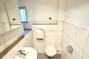 Gemütliches 1-Zimmer-Apartment mit Pantryküche  in Düsseldorf-Unterbilk - Befristet bis 31.12.2028 – Bilker Allee 48, 40219 Unterbilk, Düsseldorf – Vorschaubild 3