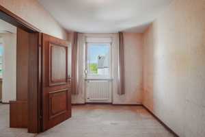 Schönes Backstein-Haus mit viel Platz & Potenzial in ruhiger Lage von Koblenz! – Koblenz – Vorschaubild 8