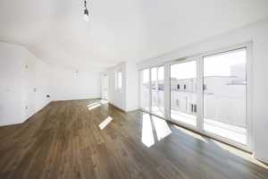 Großzügige 4-Zimmer-Wohlfühl-Wohnung mit überdachtem Süd-Balkon in Aachen-West! – Vaalser Straße 89, 52074 Aachen – Vorschaubild 1