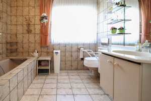 Paderborn-Stadtheide: Charmantes EFH mit Einliegerwohnung und Garage jetzt zum attraktiven Preis – Paderborn (Kreis) – Vorschaubild 5