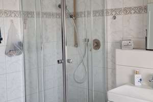 Wohnen mit Charakter: 3-Zimmer-Dachgeschosswohnung in Leverkusen – Myliusstraße 4, 51371 Bürrig, Leverkusen – Vorschaubild 12