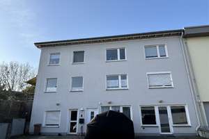 Metzkausen: 4-Parteien-Haus mit großer Eigentümerwohnung - perfekt für mehrere Gene – Die vollständige Adresse der Immobilie erhältst du vom Anbieter., 40822 Mettmann – Vorschaubild 9