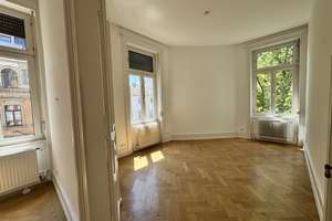 Großzügiger Altbau: 6 Zimmer auf 146 m² mitten in Wiesbaden – Die vollständige Adresse der Immobilie erhältst du vom Anbieter., 65183 Mitte, Wiesbaden – Vorschaubild 2